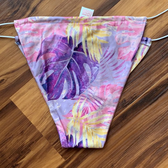 PLT bottom - Picture 4 of 5